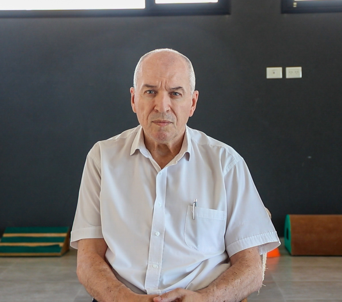 Dr. Sergio Luscher